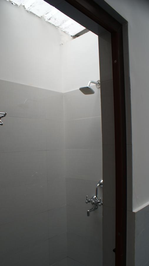 Hostel Bedhubs Haridwār Exteriér fotografie